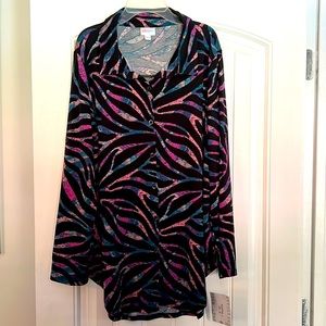 NWT Lularoe Valentina button down shirt